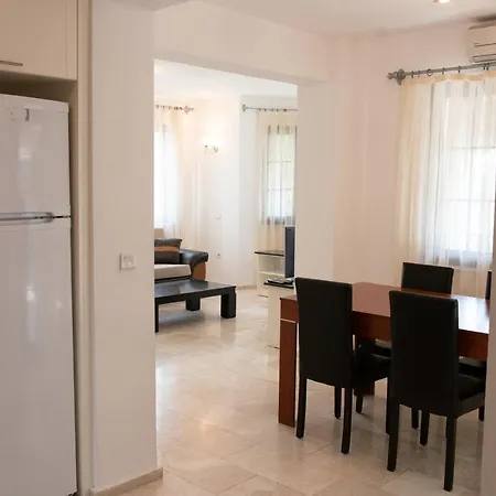 Infinity Exclusive Villas *